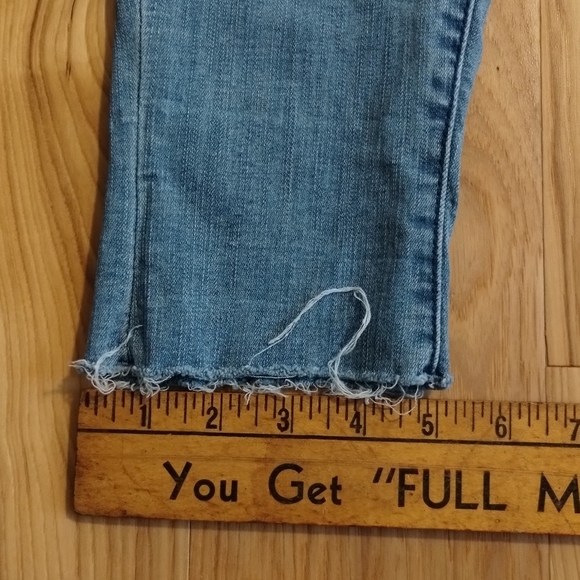 Maurice's Distressed ankle cut jeggings - Picture 9 of 12